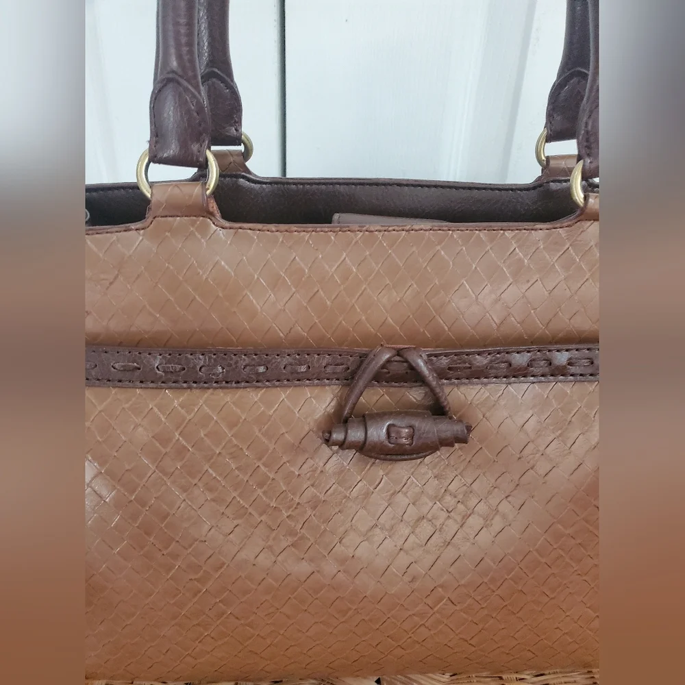 Relic Womens Woven Minimalist Normcore Handbag With Double Handles